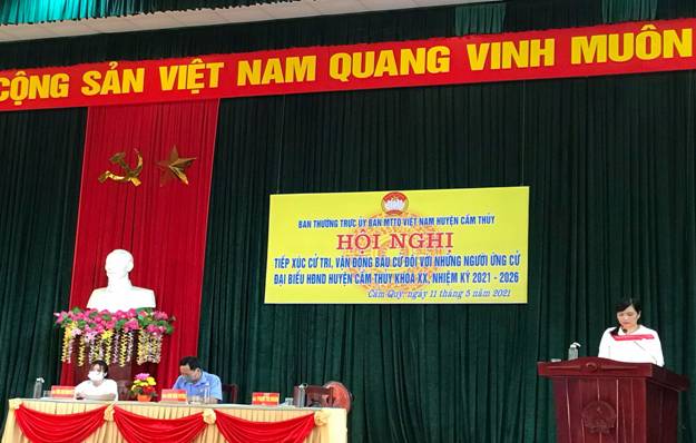 Có thể là hình ảnh về 1 người và văn bản cho biết 'ỘNG SẢN VIỆT NAM QUANG VINH MUԔN BAN THƯỜNG TRỰC YBAN NAM HUYÊN CẤM THÚY HÔINGHI XÚC ĐỘNG BẦU CỨĐÓI VỚI NHỮNG NGƯỜI ỨNG CỬ ĐẠI BIẾU HĐND HUYỆN CÂM THÚY KHÓA XX, NHIỆM KỲ 2021 2026 Cám Quý, ngày 11 tháng năm 2021'