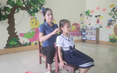 GƯƠNG GIÁO VIÊN GIỎI VIỆC TRƯỜNG - ĐẢM VIỆC NHÀ